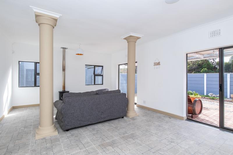 To Let 3 Bedroom Property for Rent in Plumstead Western Cape